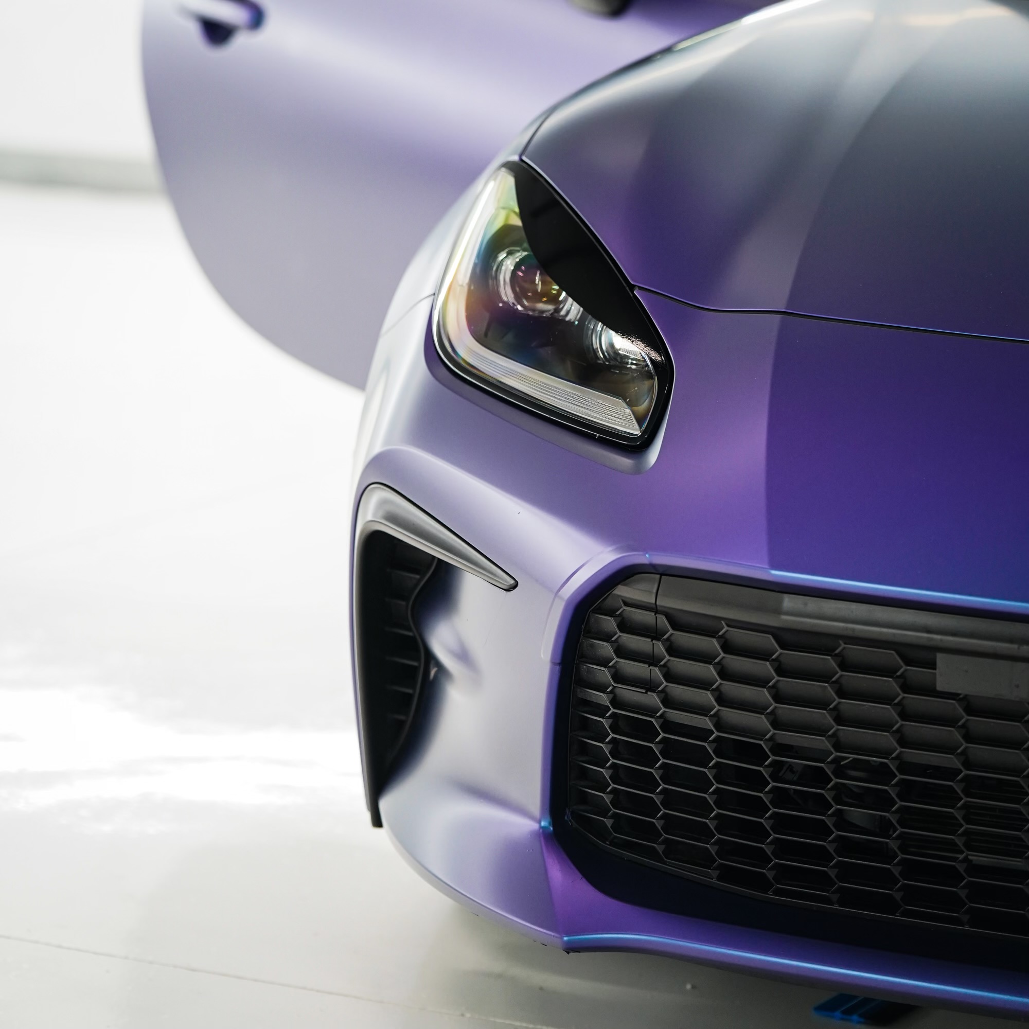 Color-Shifting Luxury Wrap